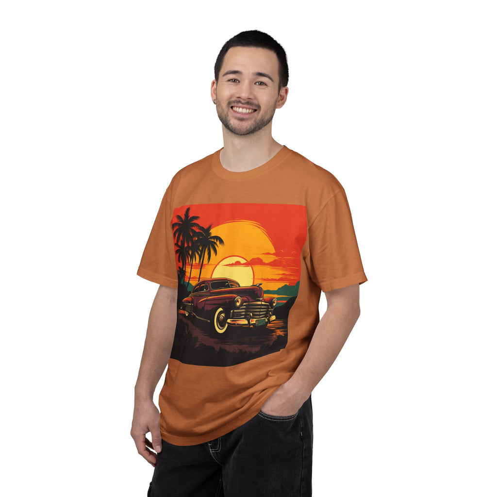 Vintage Sunset Car T‑Shirt — Retro Palm Beach Cruiser Tee